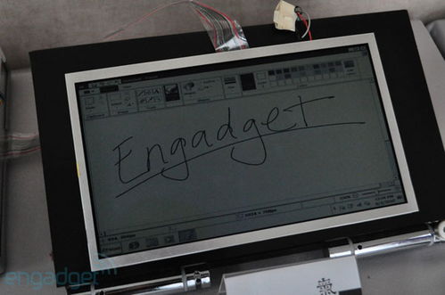 PixelQi展示全新平板電腦屏幕技術(shù) 開(kāi)啟節(jié)能與戶外可讀性新時(shí)代